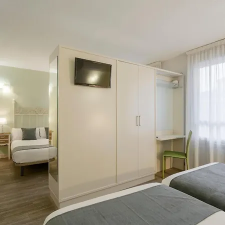 Alda Centro Самора