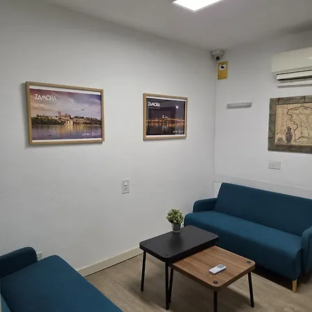 Alda Centro Pensión Zamora