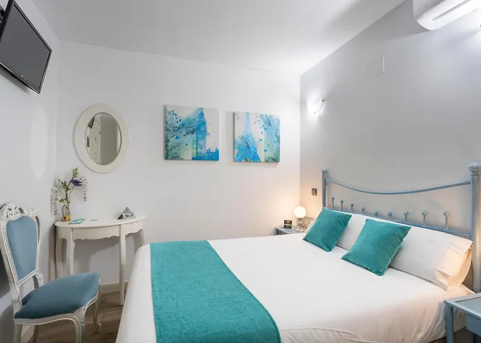 Alda Centro ゲストハウス サモラ